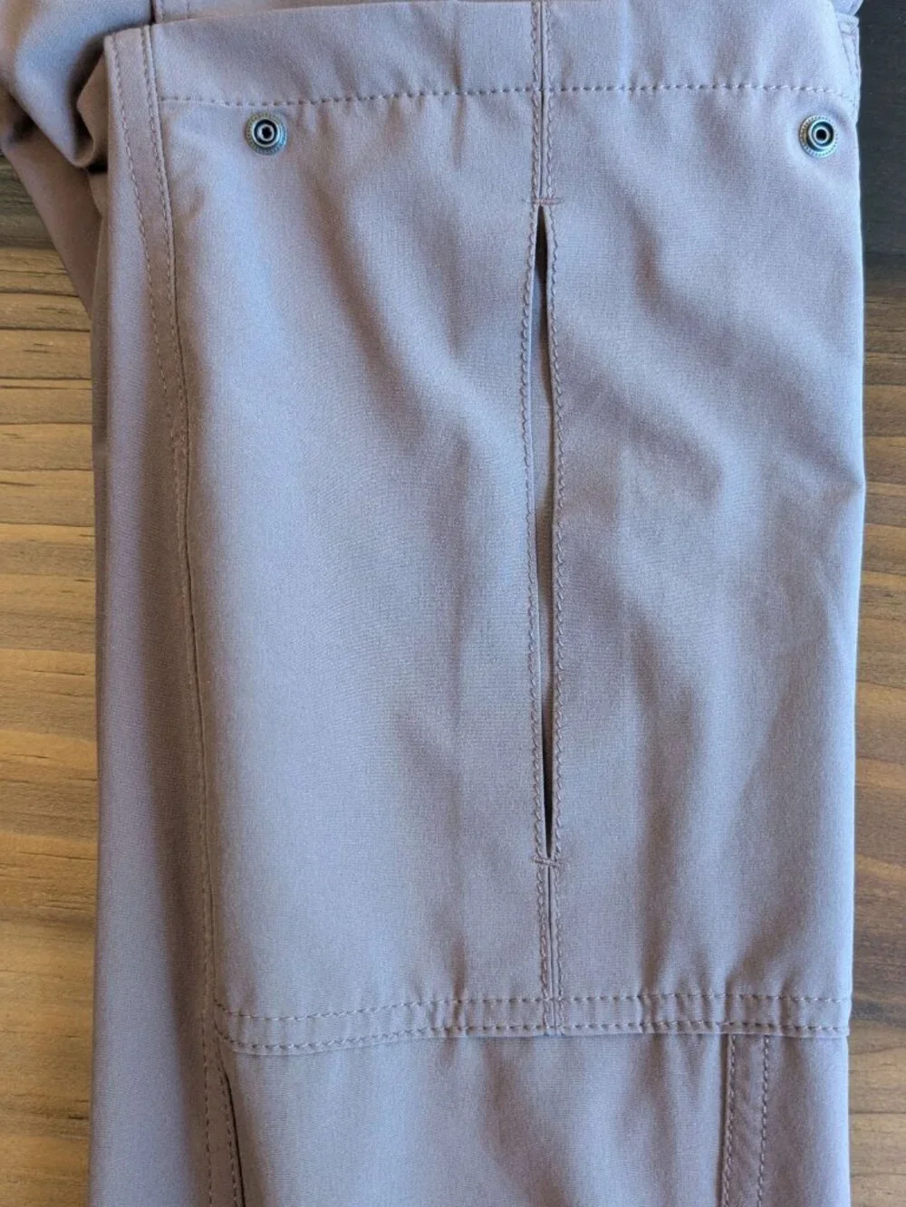 EUC Athleta Chelsea Utility Jogger Mineral Brown Sz 8, Pockets Hiking  Outdoors